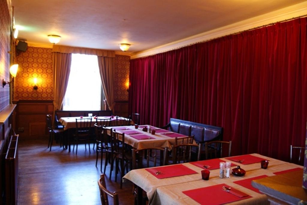Hotel Cafe Zaal Heezen Steenderen エクステリア 写真